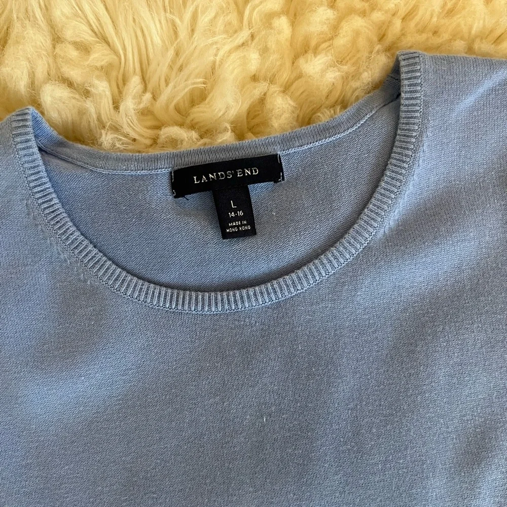 Sleeveless Top - Picture 3 of 4